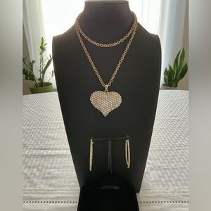 Crystal Heart Pendant Layered Necklace Set in Gold-Tone